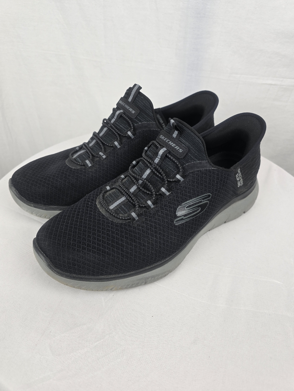 Skechers Men's Black Slip-On No Hands Athletic Sneakers Sz 11